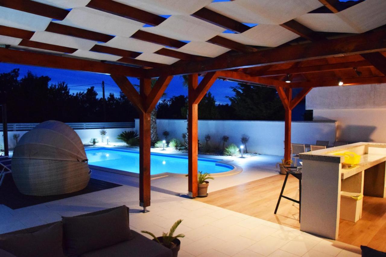 Villa Golden Apple Seline ภายนอก รูปภาพ